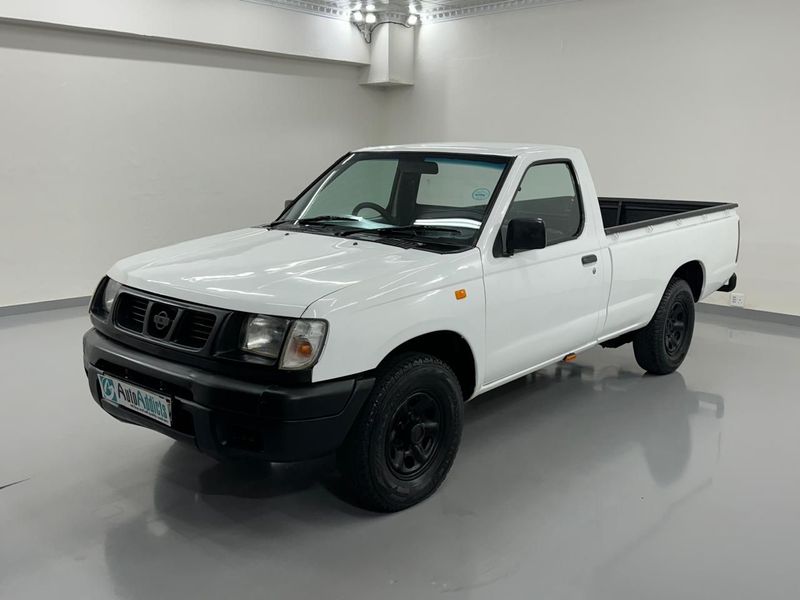 2000 Nissan Hardbody 2.0L LWB