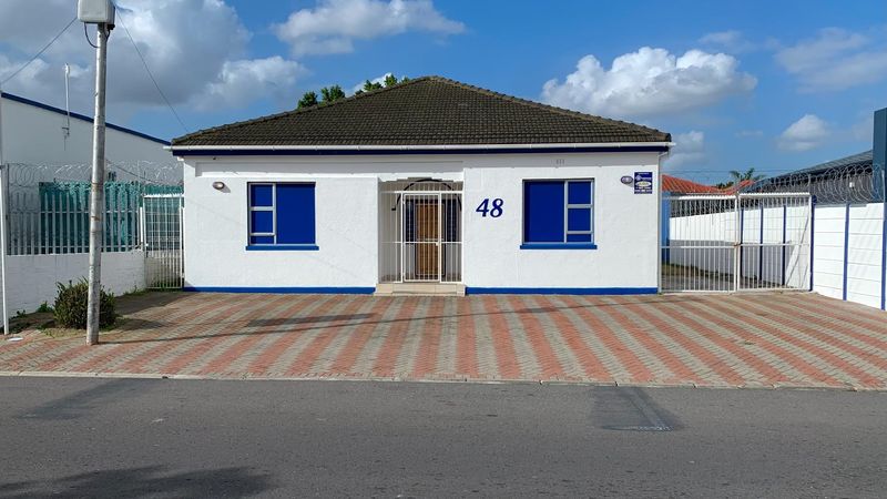 CommercialProperty in Parow North For Sale