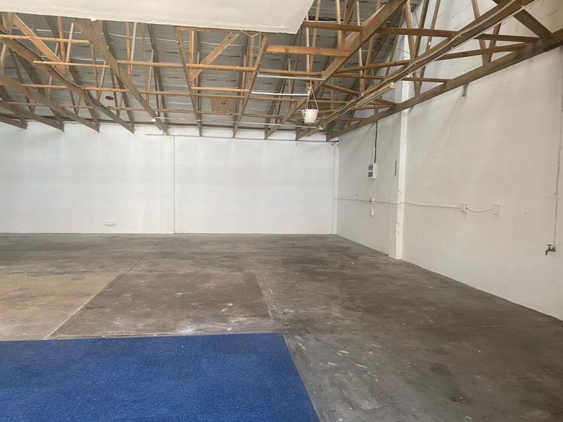 155m² Industrial To Let in Maitland at R63.00 per m²