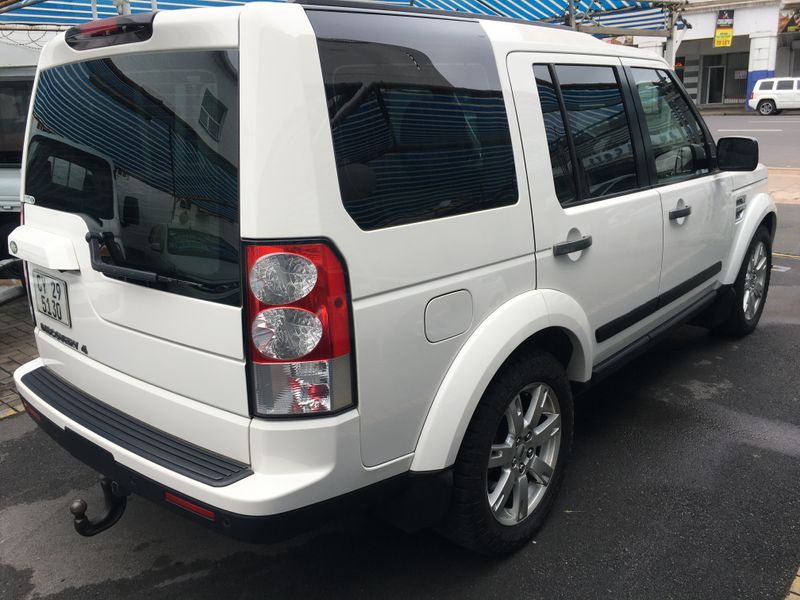 2010 LAND ROVER DISCOVERY 4 3.0 D V6 SENO DEPOSIT REQUIRED WHATSAPP- MOHAMMED (ZERO)7239275O4