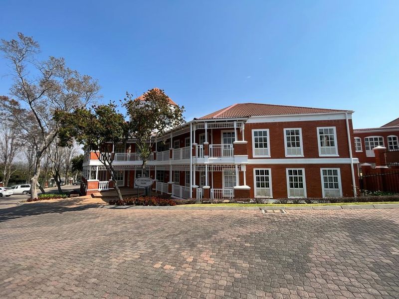 The Oval Office Park | Prime Office Space to Let in Bryanston