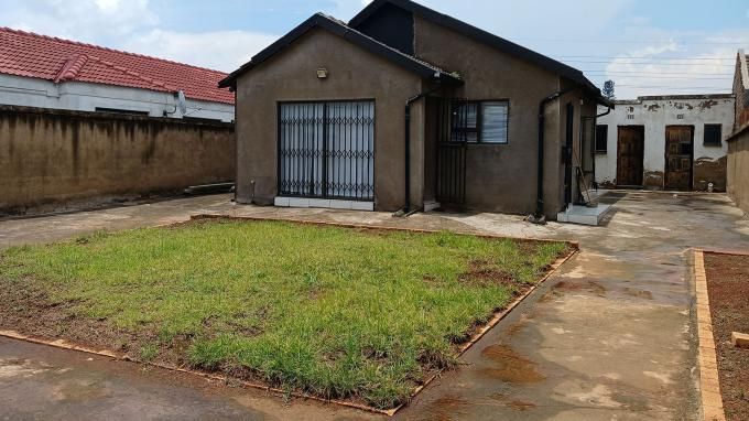 3 Bedroom with 2 Bathroom House For Sale Gauteng