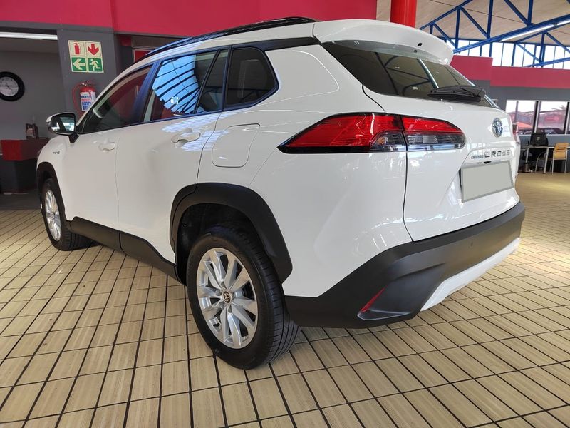 2022 Toyota Corolla Cross MY21 1.8 Xs CVT Hybrid with ONLY 16365kms at PRESTIGE AUTOS 021 592 7844