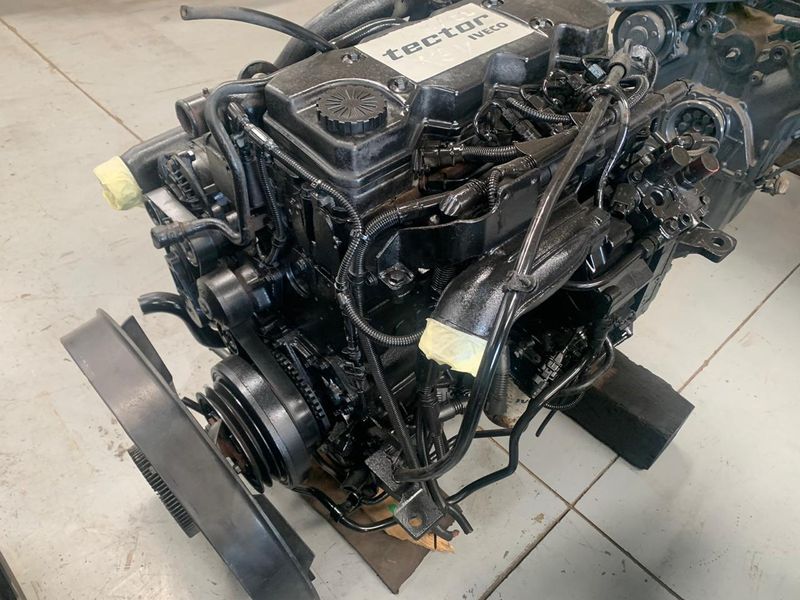 Iveco Tector 4 Cylinder Engine