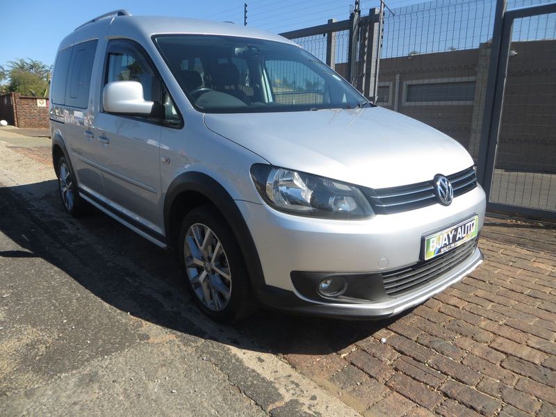 2015 Volkswagen Caddy Crew Bus 2.0 TDI, Silver with 121000km available now!