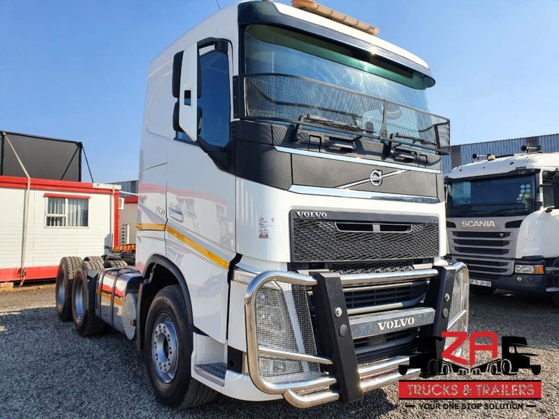 2020 VOLVO FH520 LOW ROOF
