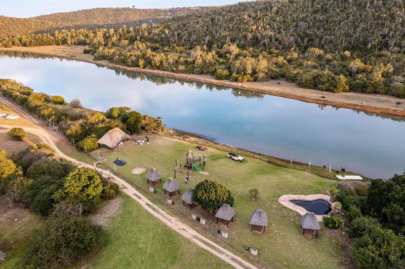 Commercial Game Farm with views over the Kowie River!