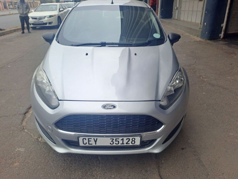 2016 Ford Fiesta 1.4 Ambiente 5-Door