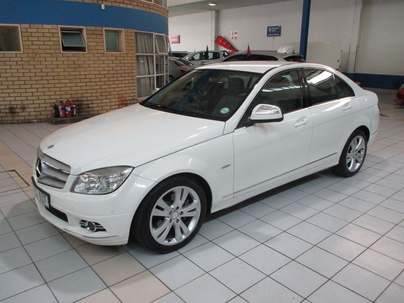 2008 Mercedes-Benz C 200K Avantgarde Touchshift, White with 154000km available now!