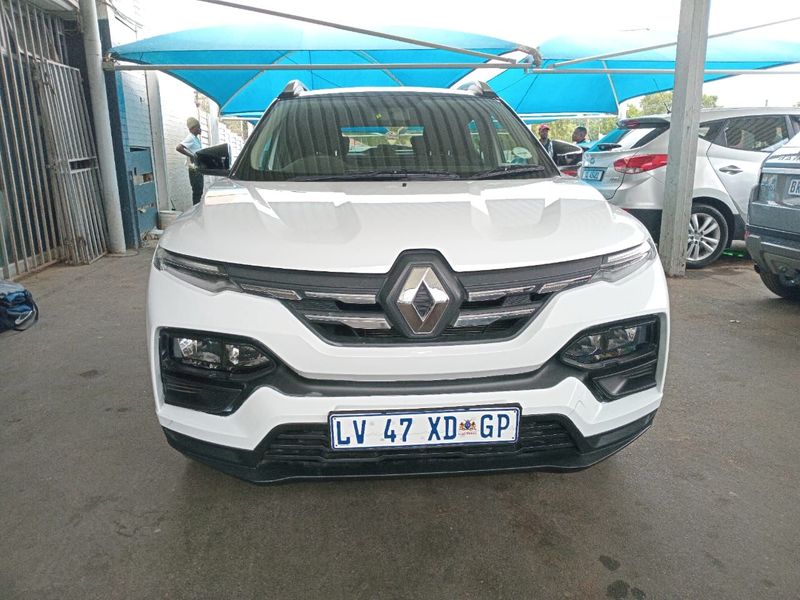 White Renault Kiger MY21 1.0 Energy Life with 26000km available now!