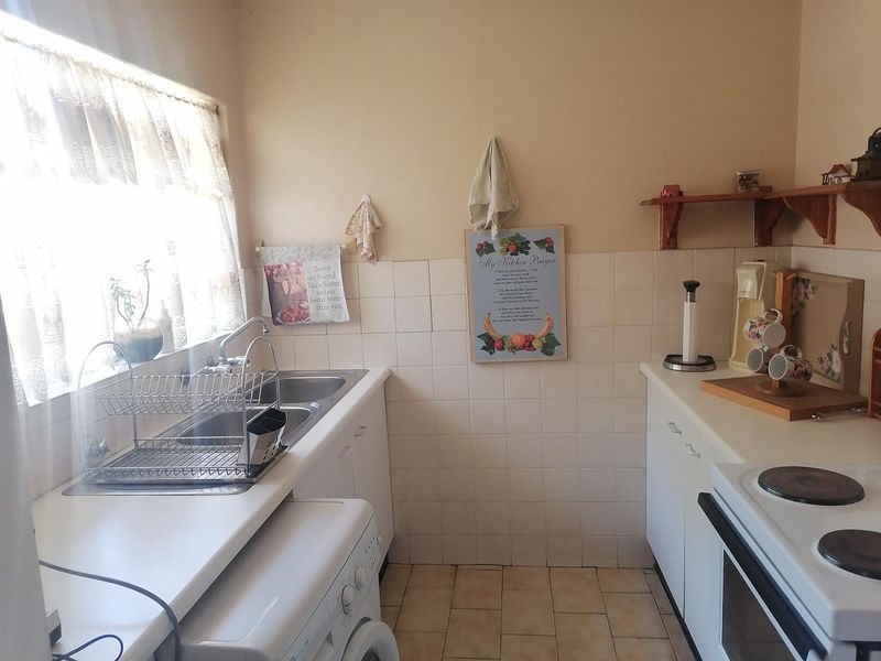 2 Bed Simplex for Sale