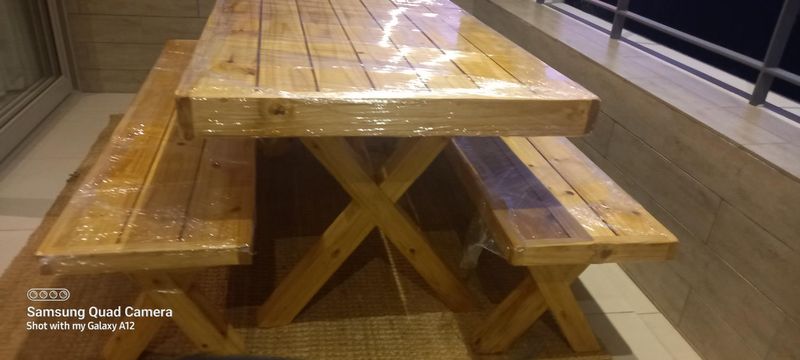 Stunningly Handcrafted Outdoor Benches