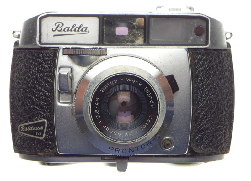 Balda Vintage point and shoot Color-Baldanar 1:2.8/45 camera