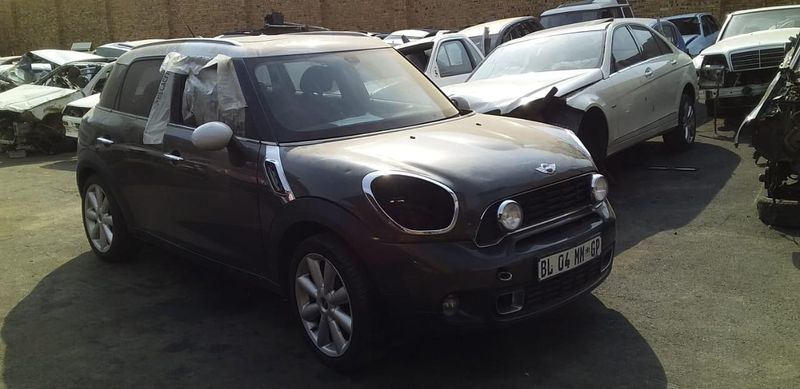 2011 Mini Cooper S Countryman Auto Stripping for Spares
