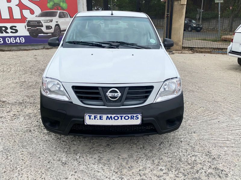 2022 Nissan NP200 1.6 16V (Airbags) for sale!