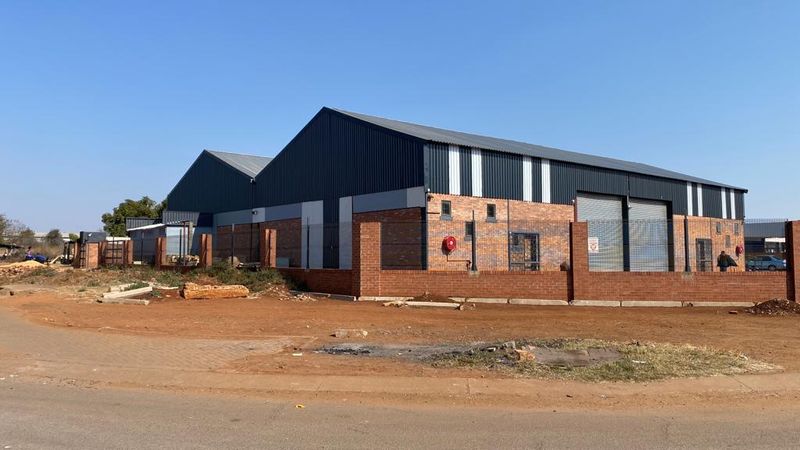 WAREHOUSE TO LET ROSSLYN