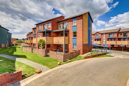 Apartment for sale in Johannesburg South