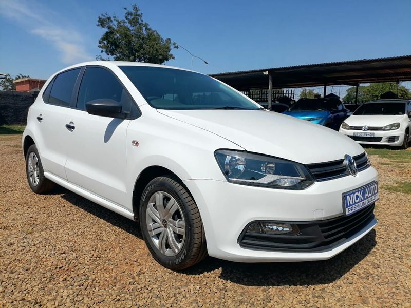 2022 Volkswagen Polo Vivo Hatch 1.4 Trendline, White with 51000km available now!
