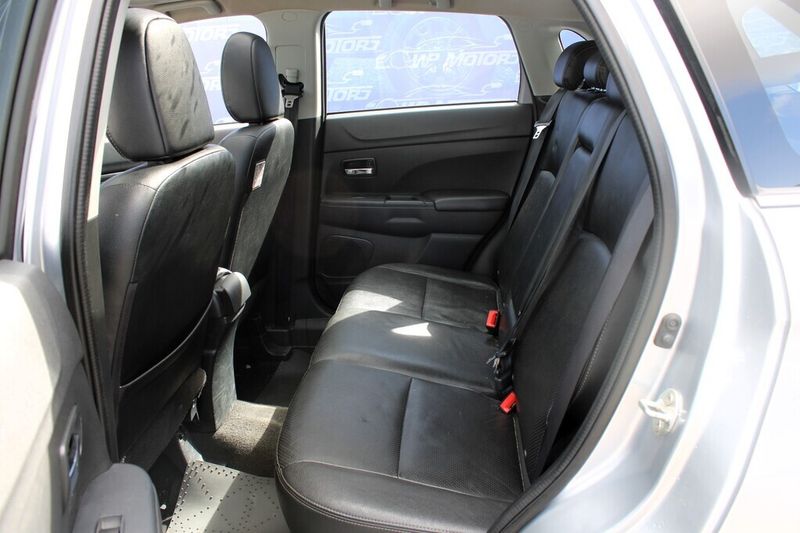 2017 MITSUBISHI ASX 2.0 GLS