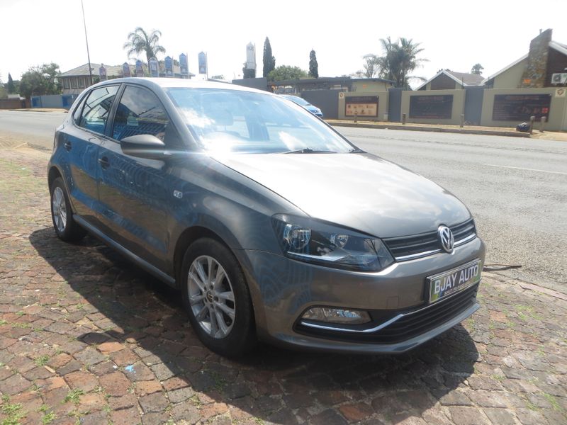 2018 Volkswagen Polo Vivo Hatch 1.4 Trendline, Grey with 71000km available now!