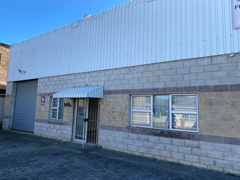 236m² Industrial To Let in Newton Park at R75.00 per m²