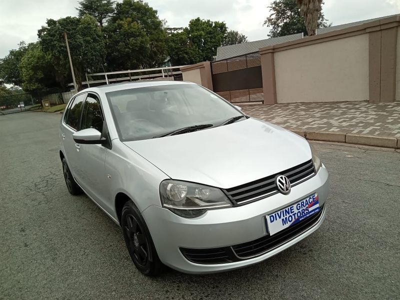 Volkswagen Polo Vivo Hatch 1.4 Trendline, Silver with 91000km, for sale!