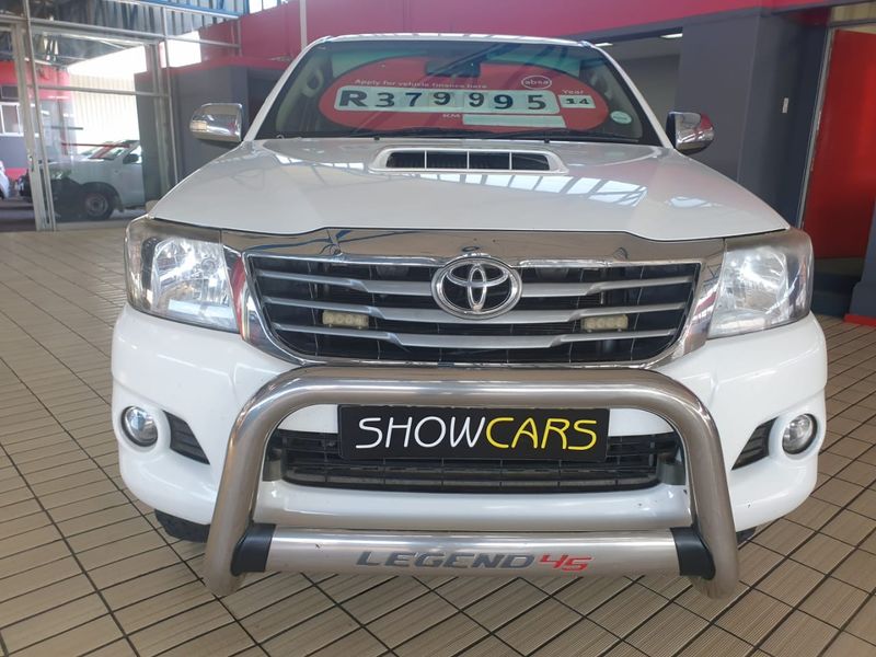 White Toyota Hilux 3.0 D-4D D/Cab R/B Raider AT with 243085km available now!