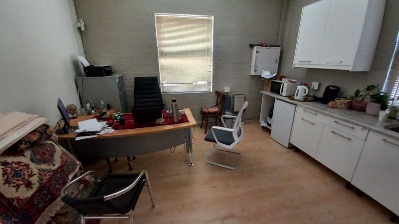 Mini units for sale in Rosenpark - Tyger valley