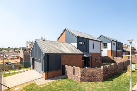 House in Olivedale For Sale