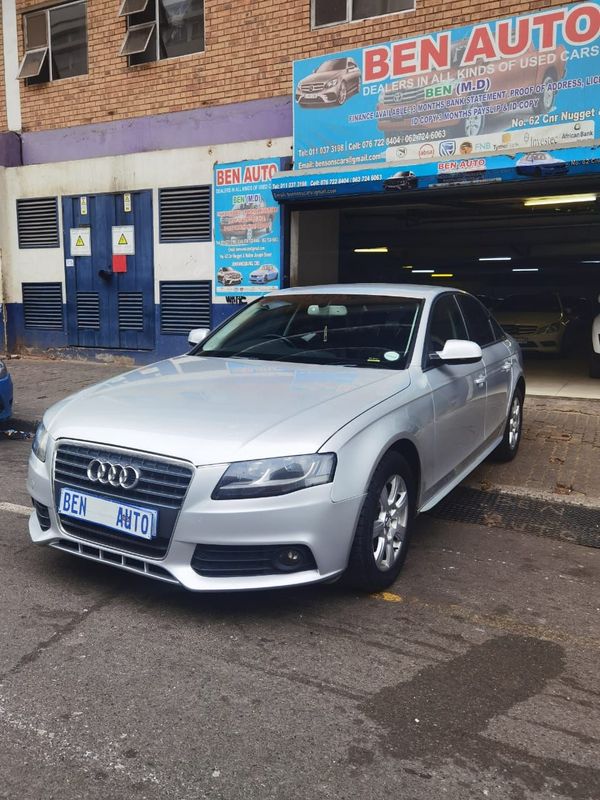 2011 Audi A4 2.0 TDI, Silver with 107000km available now!