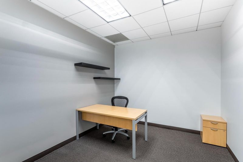 Private office space for 1 person in Regus Ingenuity Park