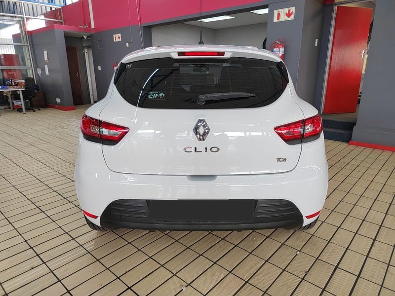 2019 Renault Clio 1.2 16V Authentique 5-Door with ONLY 42536km at PRESTIGE AUTOS 021 592 7844
