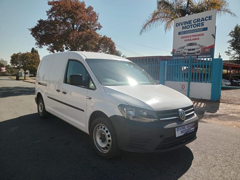 Volkswagen Caddy Panel Van Maxi 2.0 TDI, White with 128000km, for sale!