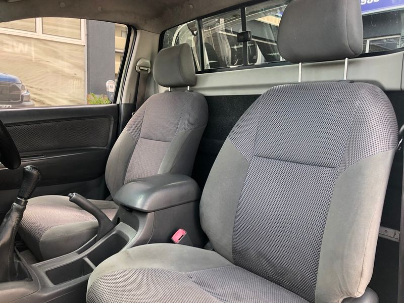 2013 TOYOTA HILUX 2.7 VVTi RAIDER R/B P/U S/C