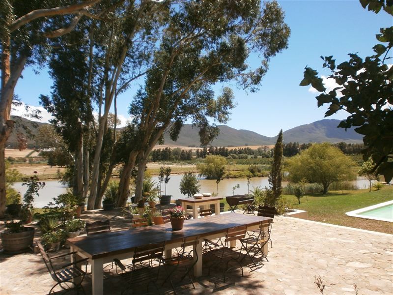 Kloofzicht Estate Country House - The Farmhouse