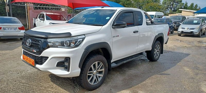 2019 Toyota Hilux 2.8 GD-6 X/Cab  AT, excellent condition, full service, 81000km, R314900