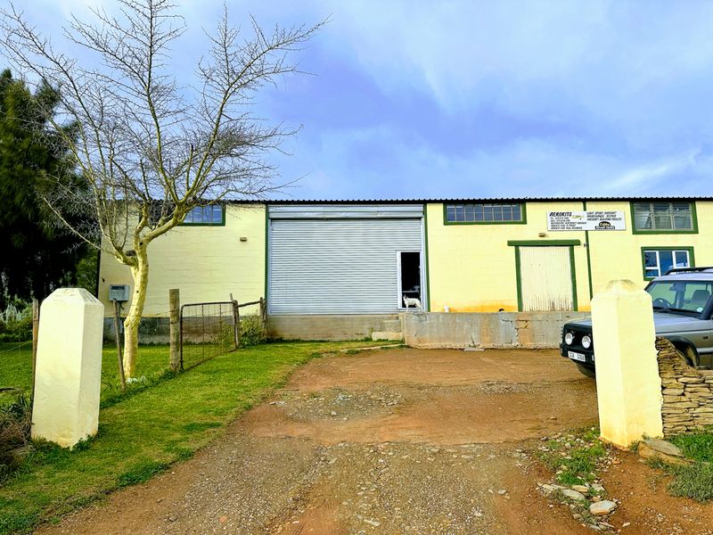 Airplane Hanger Industrial perfect storage units opportunity Barrydale