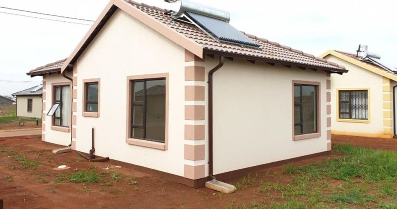 Brand new modern homes for sale in Daggafontein Springs
