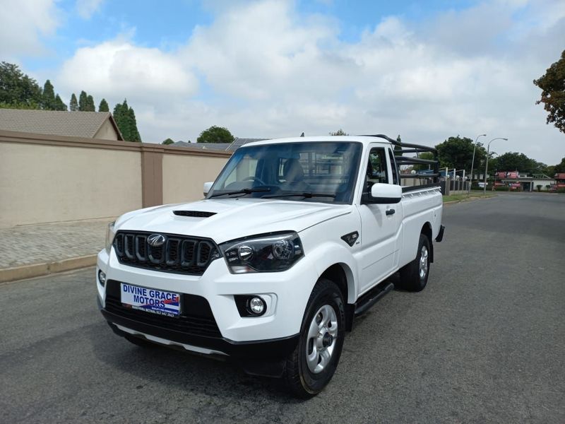 Mahindra Pik up MY17 2.2 CRDe mHawk SCab 4x2 S4, White with 60000km, for sale!