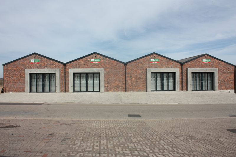 240m² Industrial To Let in Vredenburg at R72.00 per m²