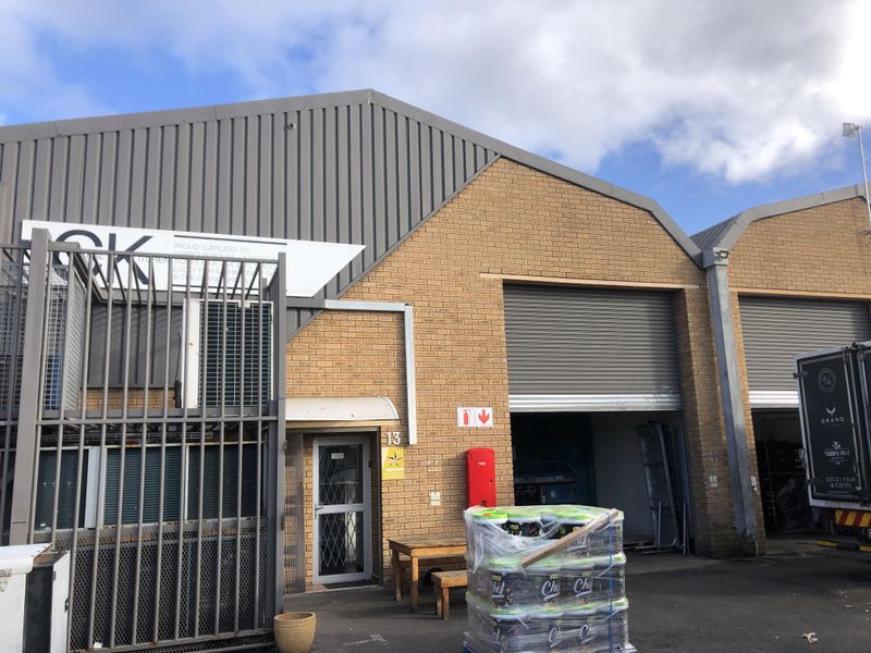 Cold Storage Warehouse TO LET in Montague Gardens
