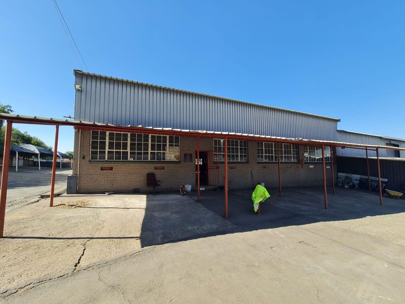 Wadeville | Large factory for rent