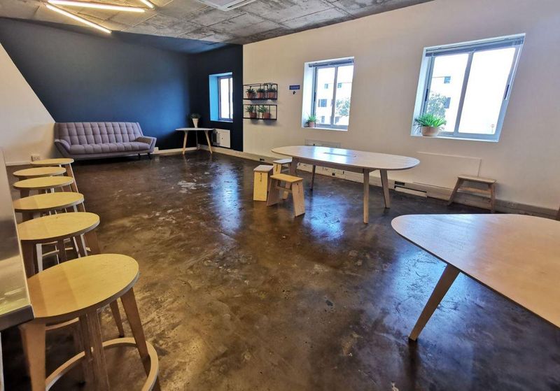 Modern 508m2 office to rent in Tyger Valley