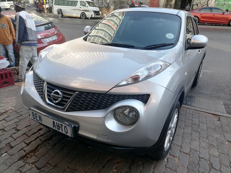2015 Nissan Juke 1.6 Acenta, Grey with 90000km available now!