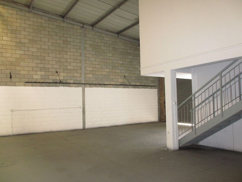 Prime industrial mini warehouse units to let Kya Sands