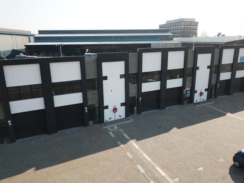 Brand new sectional title units to let / for sale in Kelvin Commercial Park