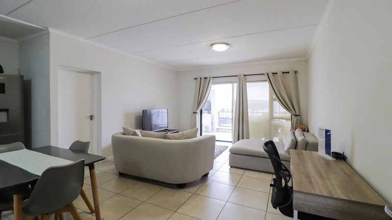 2 Bedroom Apartment For Sale in Petervale, Bryanston R1 399 000