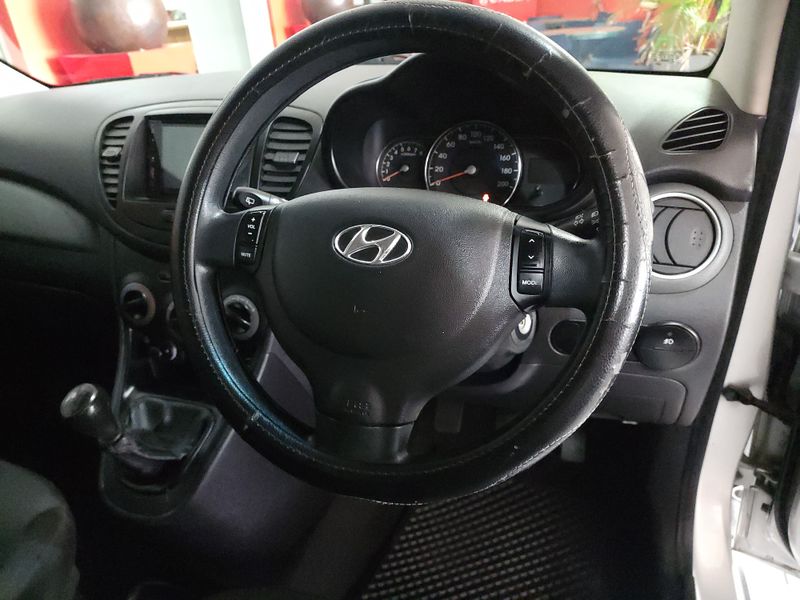 2016 Hyundai i10 1.1 GLS for sale!