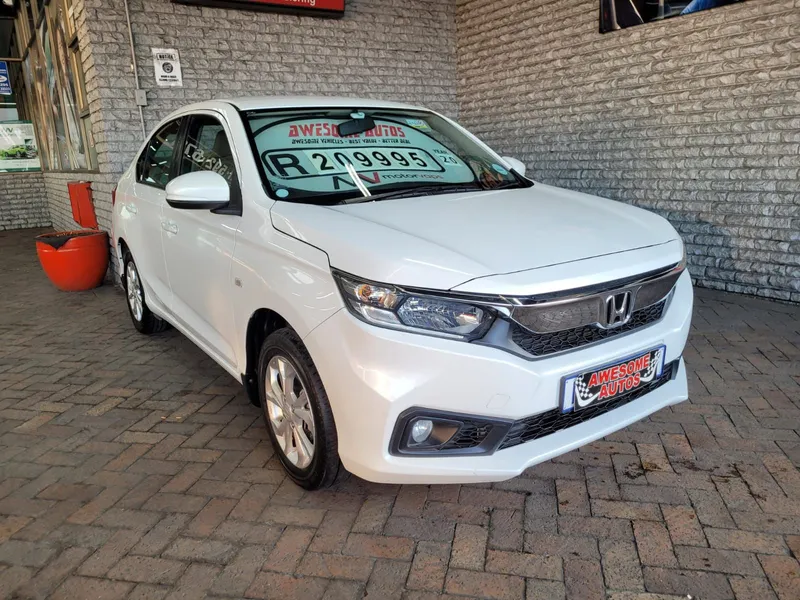 2020 Honda Amaze 1.2 Comfort CVT for sale! CALL PHILANI ON 0835359436
