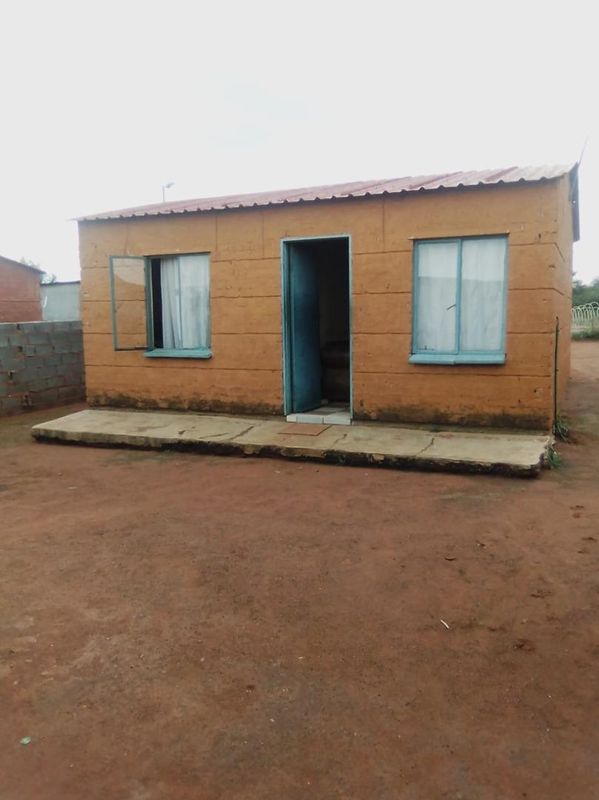 2 Bedroom RDP  for Sale in Palmridge ext 3